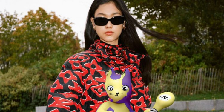 Bộ sưu tập Louis Vuitton x Urs Fischer có gì đặc biệt? - 11