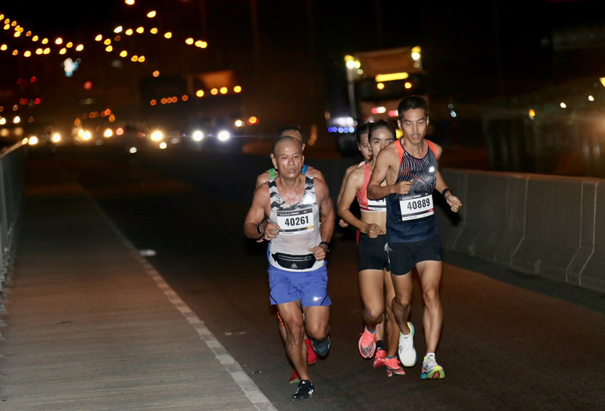Salonpas HCMC Marathon 2021 - Kỷ lục mới được xác lập ở cả bảng nam và nữ cự ly 42km - 8