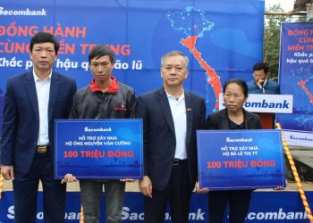 Sacombank dành gần 8,5 tỷ đồng hỗ trợ người dân miền Trung