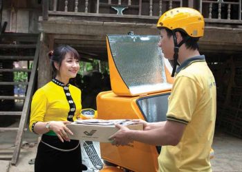 Vietnam Post giảm giá cước, rút ngắn thời gian giao hàng -1