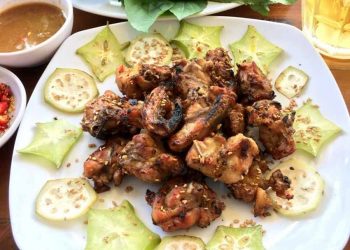 Ngồ ngộ món... thỏ lai dê