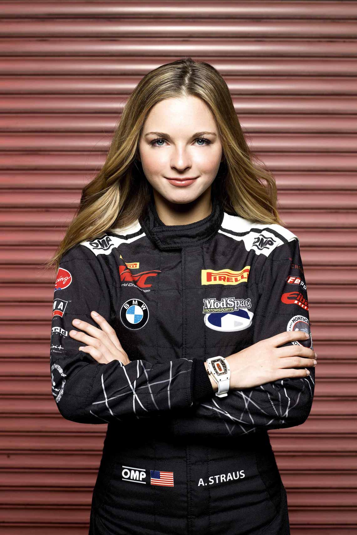 Aurora Straus – Cô gái vàng của bộ môn đua xe tốc độ gia nhập đại gia đình Richard Mille -1