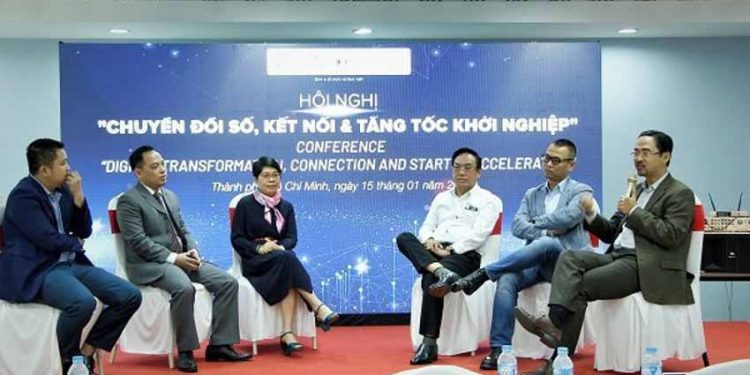 Hội nghị Chuyển đổi số giúp doanh nghiệp thu hút đầu tư