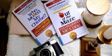 “Đào thoát khỏi mê cung” - thay đổi tư duy lối mòn và định kiến để thành công