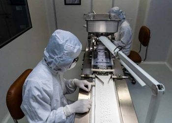 Dược Hậu Giang may ‘túi ba gang’ gặt trái ngọt sau 3 năm theo đuổi Japan-GMP - 1