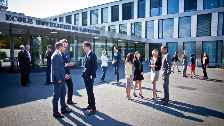 Chương trình đào tạo ngành Nhà hàng - Khách sạn chuẩn Thụy Sĩ