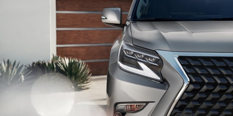 Hơn 1.000 xe sang Lexus được triệu hồi để kiểm tra và thay thế bơm nhiên liệu