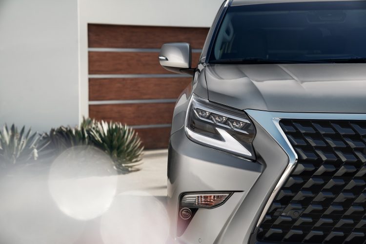 Hơn 1.000 xe sang Lexus được triệu hồi để kiểm tra và thay thế bơm nhiên liệu