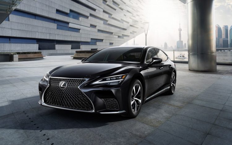 Sedan hạng sang Lexus LS phiên bản nâng cấp được giới thiệu tại Việt Nam - 4