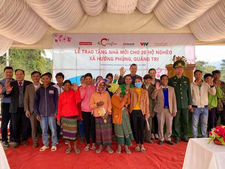 Những ngôi nhà trao cơ hội đến trường - 1