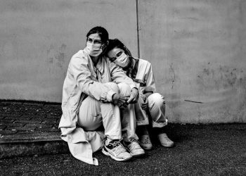 Những bức ảnh chấn động thế giới năm 2020 - 7