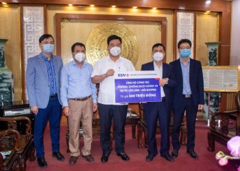 BIDV hỗ trợ 6,8 tỷ đồng cho các tỉnh phòng, chống dịch COVID-19
