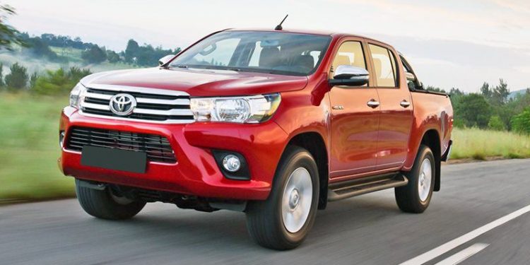 Gần 2.000 xe Toyota Hilux nhập khẩu phải triệu hồi vì lỗi trợ lực phanh