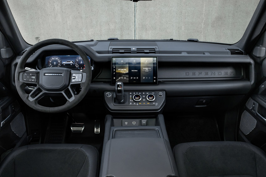 Land Rover ra mắt Defender V8 mới cùng các phiên bản đặc biệt -16
