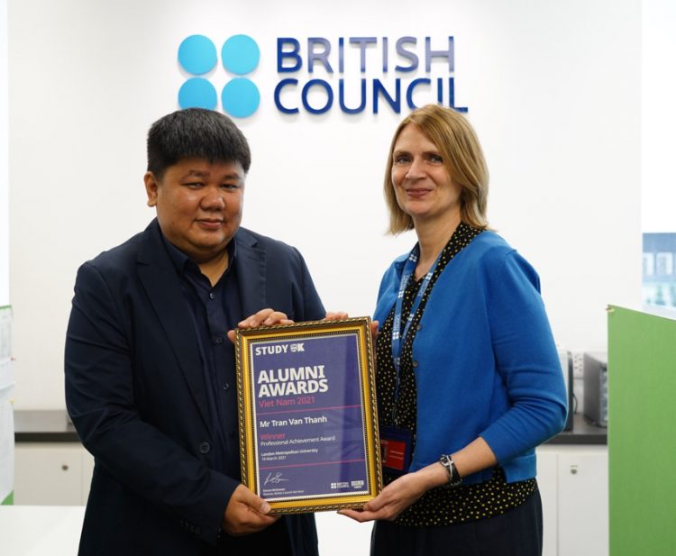 Kiến trúc sư Việt Nam nhận giải thưởng Thành tựu Nghề nghiệp cho Cựu sinh viên Vương quốc Anh - 1