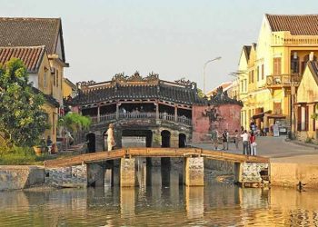 Chùa Cầu và tấm bia bùa ở Hội An - 5