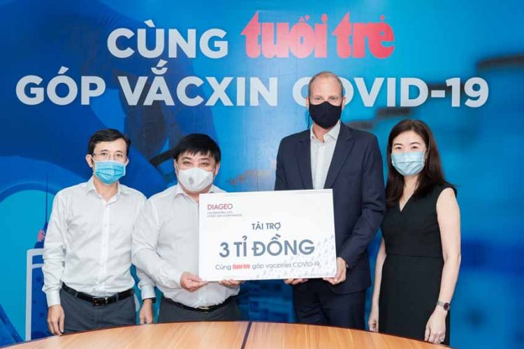 Diageo Việt Nam tài trợ 3 tỷ đồng 'Cùng Tuổi Trẻ góp vắc-xin Covid-19'
