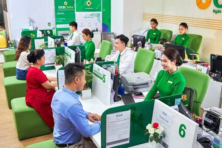 Tiết kiệm ngân hàng vẫn là kênh đầu tư hiệu quả và an toàn - 1