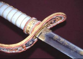 Chuyện về thanh kiếm của vua Gia Long tại bảo tàng ở Paris - 9