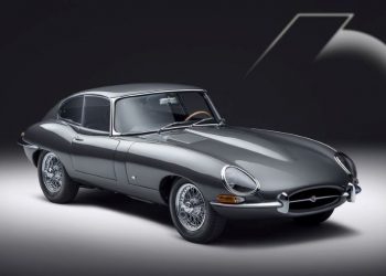 Bộ sưu tập kỷ niệm 60 năm “hồi sinh” mẫu xe Jaguar E-Type