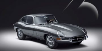 Bộ sưu tập kỷ niệm 60 năm “hồi sinh” mẫu xe Jaguar E-Type