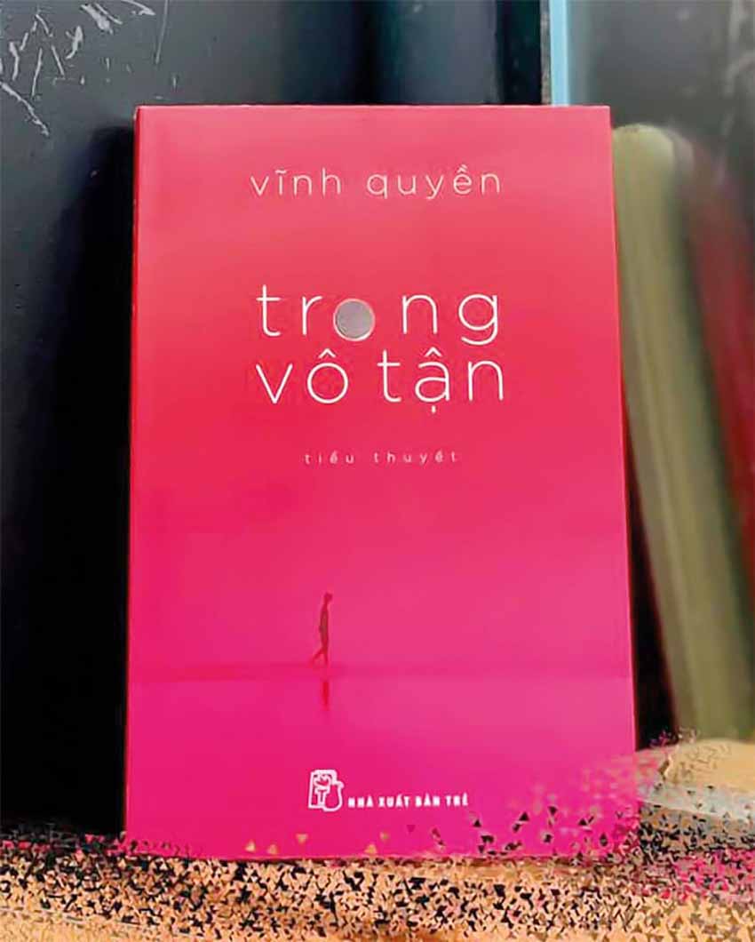 'Trong vô tận' và trò chơi cấu trúc tiểu thuyết - 2