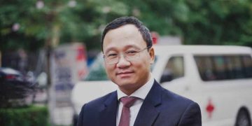 Cần sớm xây dựng chính sách hỗ trợ để phát triển ô tô điện - 1