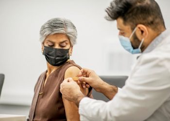 Nestlé ủng hộ COVAX