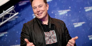 Ông chủ Tesla treo thưởng 100 triệu USD cho các giải pháp loại bỏ khí thải