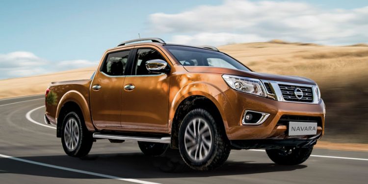 Nissan Navara ưu đãi 50% phí trước bạ đến hết 30/4
