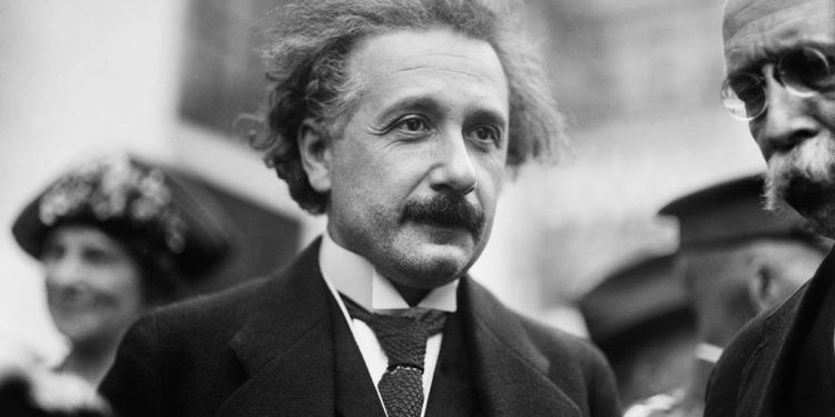 100 năm Einstein đặt chân lên nước Mỹ và 90 năm thăm đài thiên văn Mount Wilson lịch sử