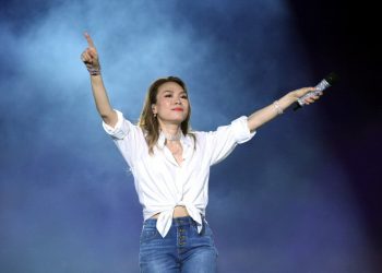 Khán giả rơi nước mắt khi nhìn Mỹ Tâm của 20 năm trước trên sân khấu Tri Âm 01