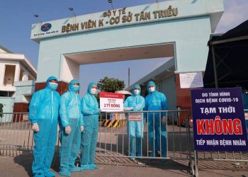 Agribank hỗ trợ bệnh viện tuyến đầu phòng, chống dịch COVID-19