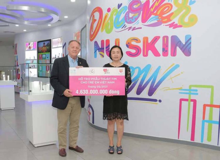 Nu Skin đóng góp thêm 4,6 tỷ đồng hỗ trợ phẫu thuật tim cho trẻ em Việt Nam