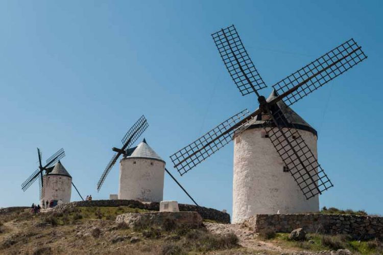 Molinos De Viento, những gã khổng lồ của Consuegra - 1