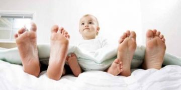 Chuyện chăn gối vẫn mặn nồng sau khi có con - 1