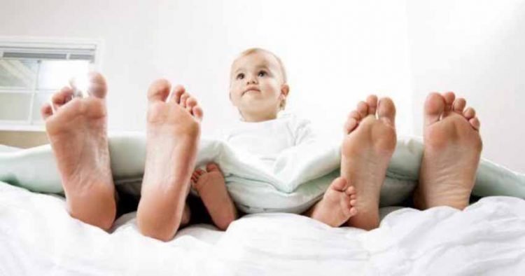 Chuyện chăn gối vẫn mặn nồng sau khi có con - 1