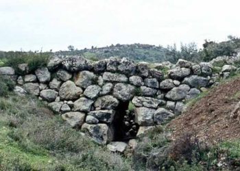 Những cây cầu xưa nhất thế giới - 1