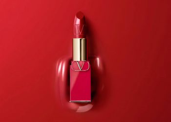 Khám phá dòng mỹ phẩm trang điểm đầu tiên của Valentino Beauty