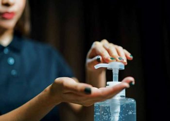 8 điều bạn không biết về dung dịch rửa tay sát khuẩn - 2