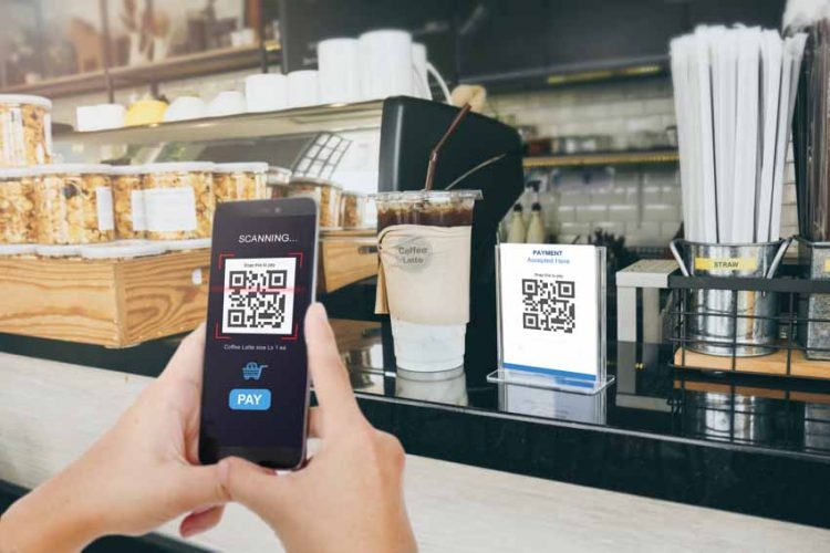 Ngân hàng, doanh nghiệp tung ưu đãi nhân ngày không tiền mặt