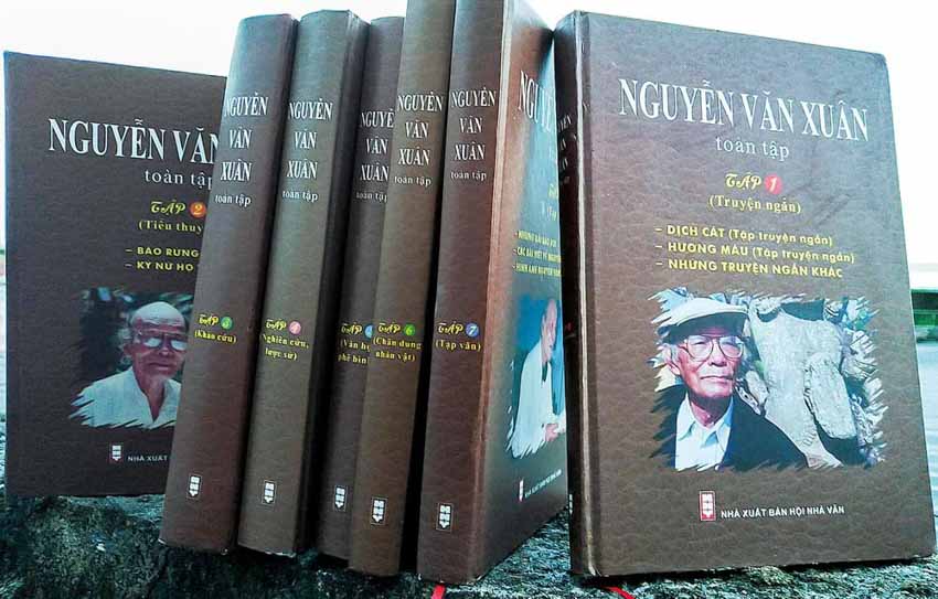 Kỷ niệm 100 năm ngày sinh học giả Nguyễn Văn Xuân: Một cây văn trăm xuân - 1