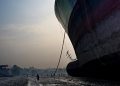 'Địa ngục kiếm cơm' trong 'nghĩa địa tàu thuyền Chittagong' - 1