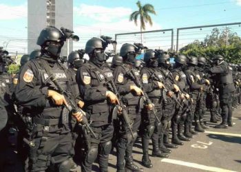 Cảnh sát bạo lực El Salvador - 10