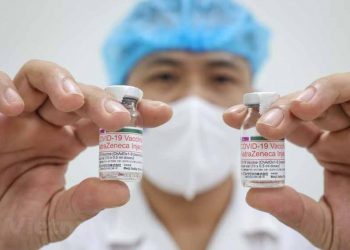 Vaccine ngừa COVID-19 có 'trị' được các biến thể Delta, Gamma, Alpha...? - 2