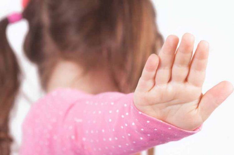 Hãy dạy trẻ biết từ chối để bảo vệ mình - 2