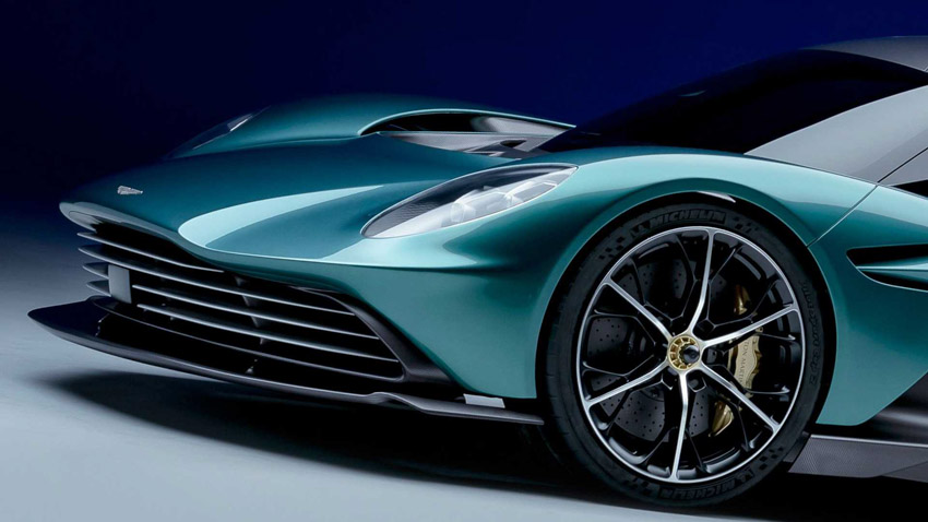 Aston Martin Valhalla sở hữu động cơ V8 hybrid với công suất 937 mã lực có giá 800.000 USD- 5