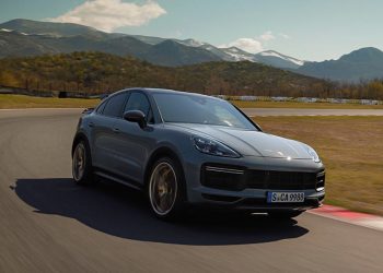 Porsche Cayenne Turbo GT nhận đặt hàng giá hơn 12 tỉ đồng tại Việt Nam