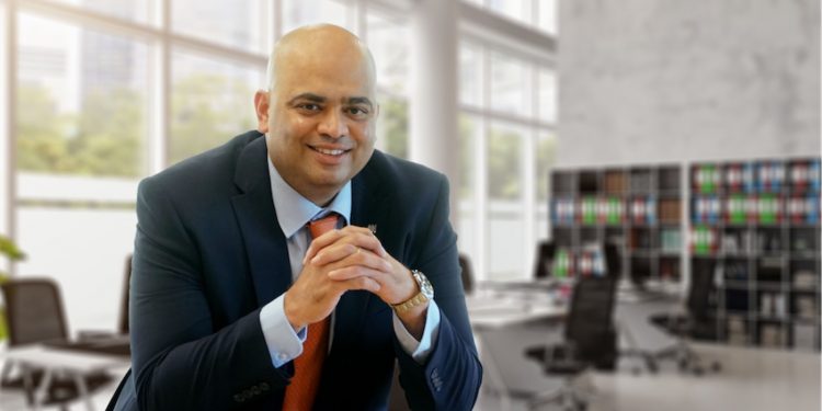 Ông Naren Baliga làm Giám đốc Khối Nghiệp vụ Manulife Việt Nam.