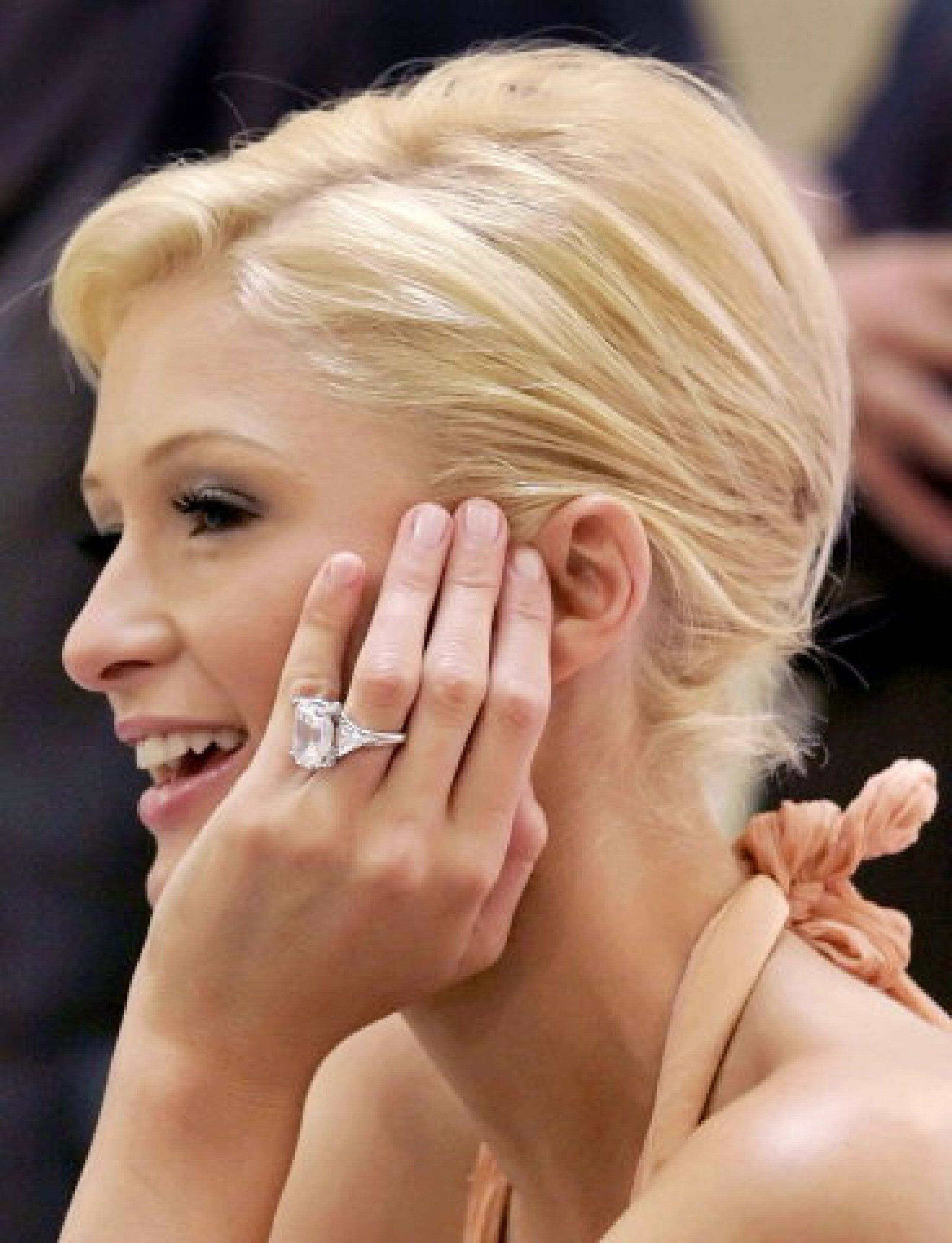 Những chiếc nhẫn đính hôn của người nổi tiếng đắt nhất mọi thời đại - 09